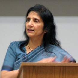 Photo of Gauri Viswanathan