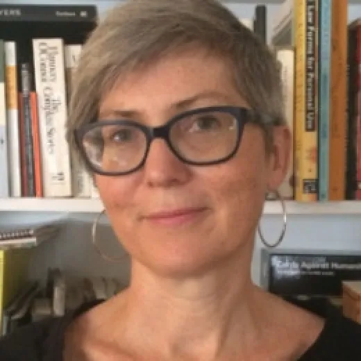 photo of Julie Crawford