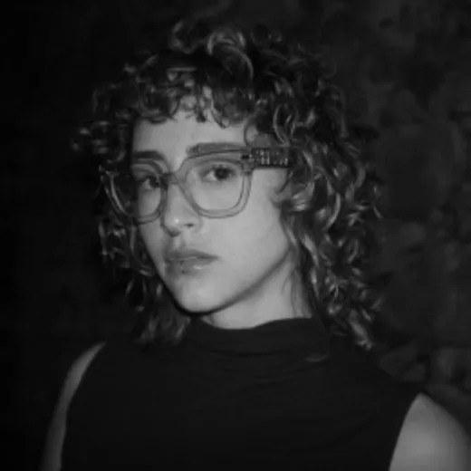 photo of Chloe Tsolakoglou